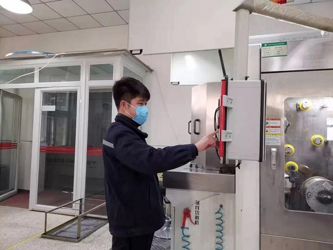 		紧防控，，，忙复产 ：科技助力，，，筑牢防地_科技动态_优德88集团有限公司	