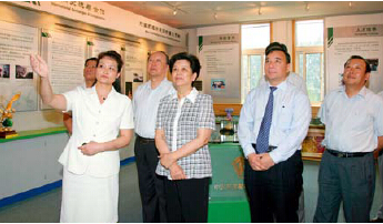 建材30周年专题图片列表页