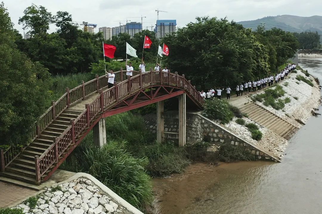 		漂亮中国?丨优德88集团“漂亮中国行动月”（云南宜良站）运动顺遂举行_员工关爱_优德88集团有限公司	