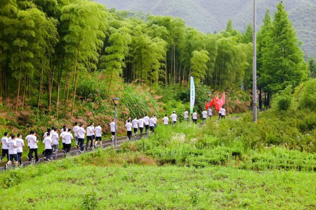 		漂亮中国 ?丨优德88集团“漂亮中国行动月”（浙江安吉站）运动圆满收官_员工关爱_优德88集团有限公司	