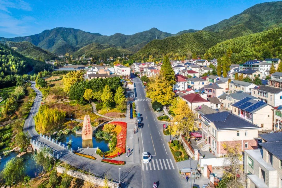		漂亮中国 ?丨优德88集团“漂亮中国行动月”（浙江安吉站）运动圆满收官_员工关爱_优德88集团有限公司	