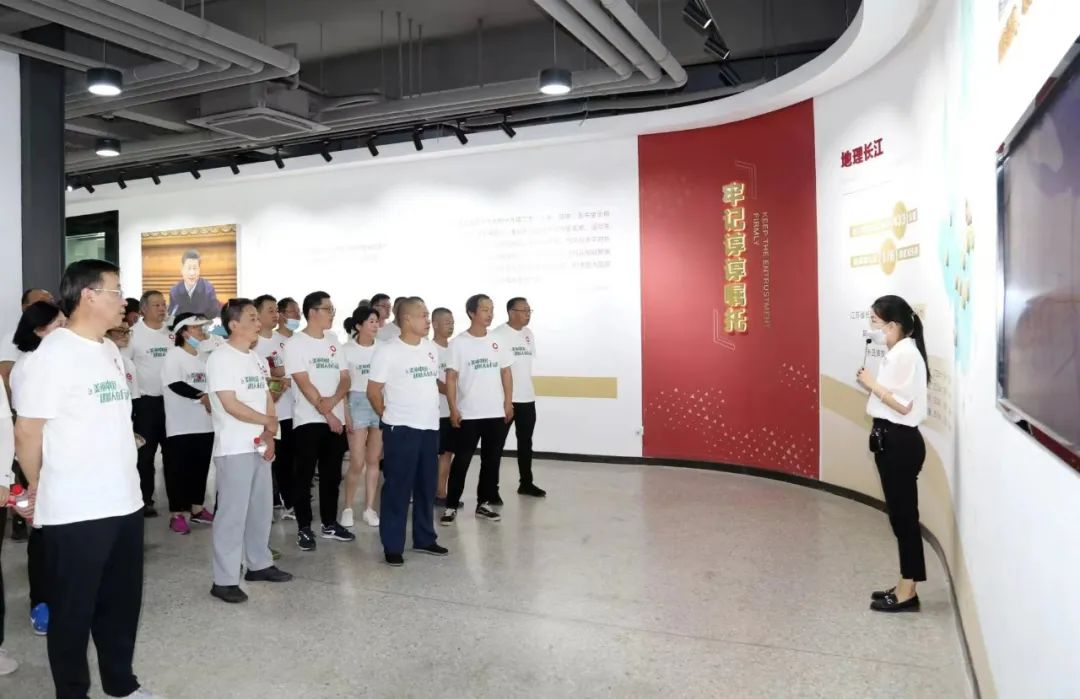 		漂亮中国?丨优德88集团“漂亮中国行动月”（江苏站）运动顺遂举行_员工关爱_优德88集团有限公司	