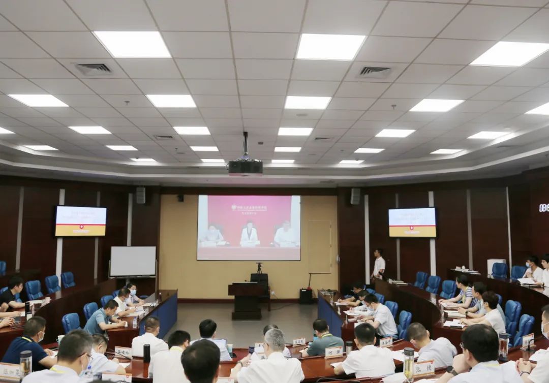		优德88集团第五期向导职员中恒久谋划治理培训班（EMT）顺遂开班_企业培训_优德88集团有限公司	