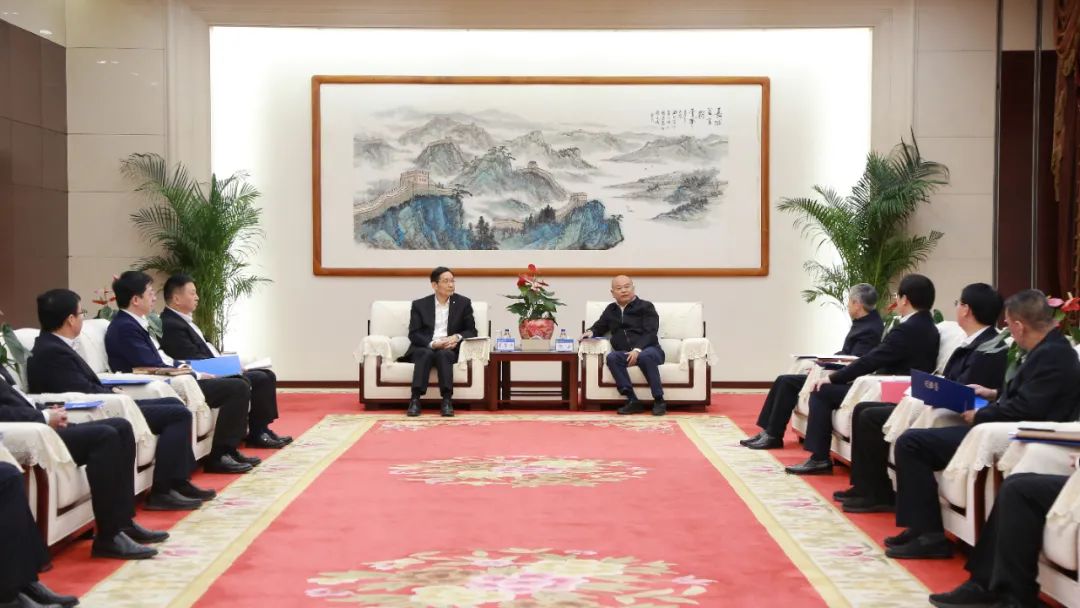 		优德88集团与中国中铁签署战略相助协议_市场绩效_优德88集团有限公司	