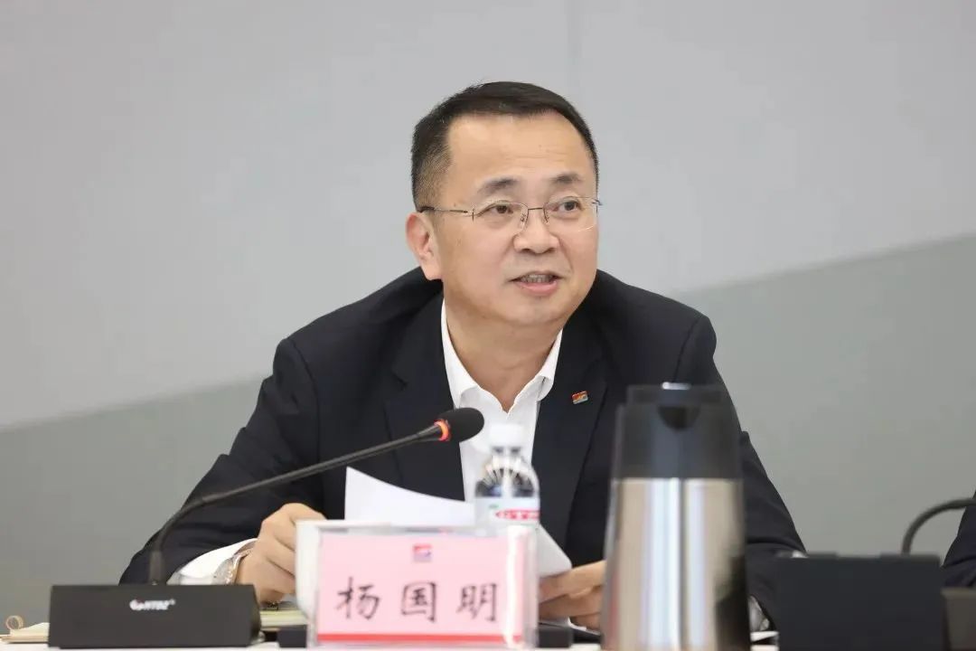 		“走进新国企·刷新赋能新生长”采访运动走进中国巨石_国际交流_优德88集团有限公司	