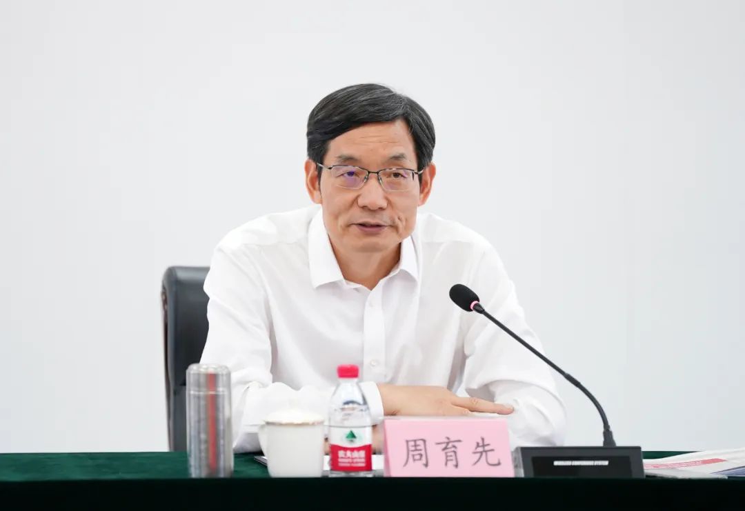 		周育先到秦皇岛调研集团在秦企业，，并出席玻璃项目投产暨开工仪式_国际交流_优德88集团有限公司	