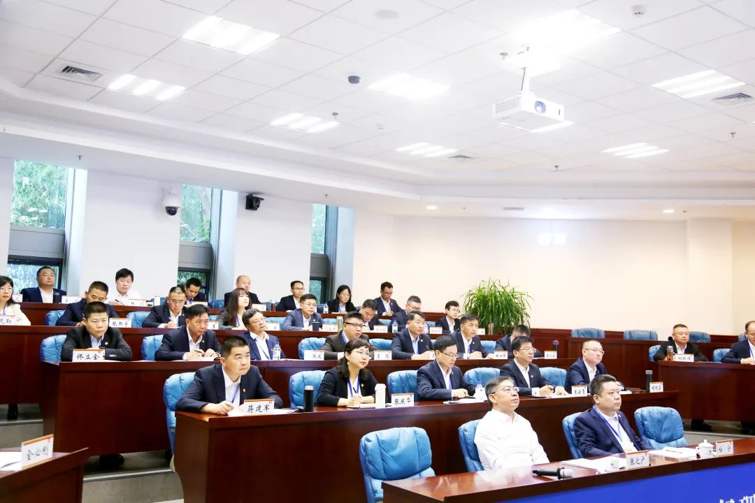 		优德88集团第六期向导职员中恒久谋划治理培训班（EMT）顺遂开班_企业培训_优德88集团有限公司	
