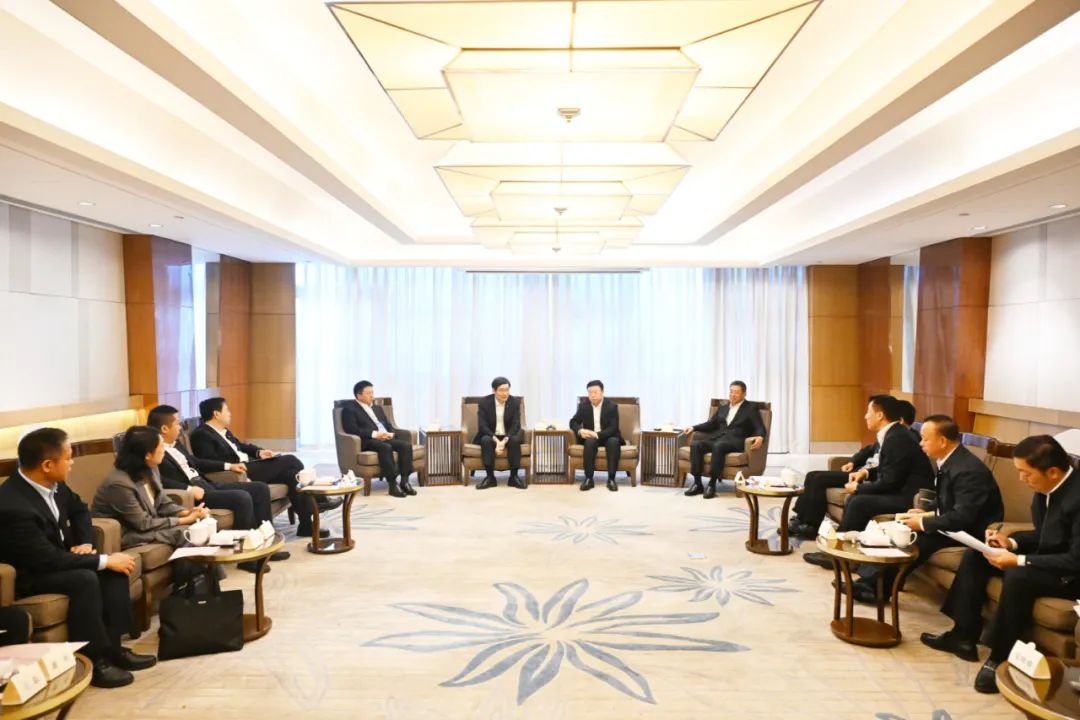 		周育先受邀加入天下寒地冰雪经济大会和央地相助论坛并调研集团在吉林企业_国际交流_优德88集团有限公司	