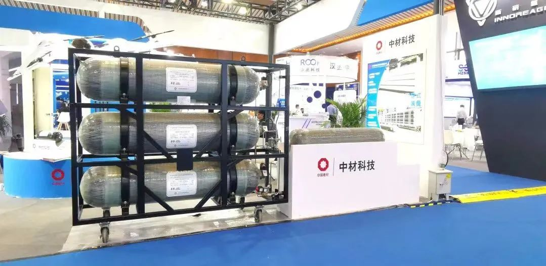 		开新局 谱新篇 | 乐成入选工信部“一条龙”应用树模、海内外乐成签约多项条约......_责任动态_优德88集团有限公司	