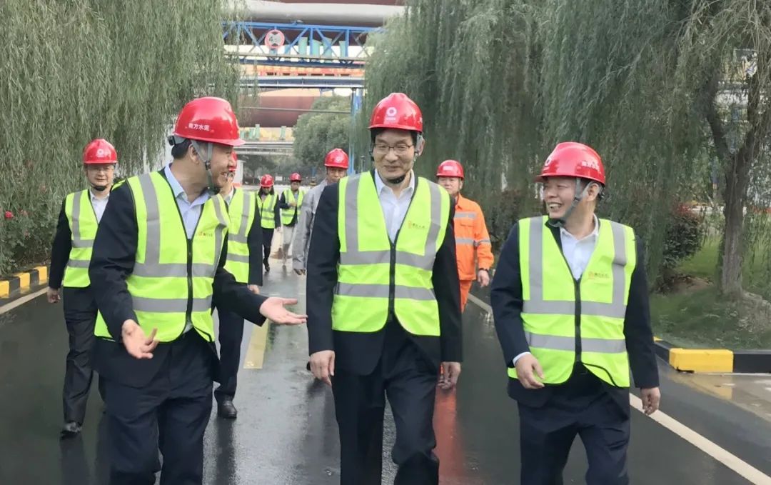 		周育先到上海和浙江部分企业调研指导事情_优德88要闻_优德88集团有限公司	