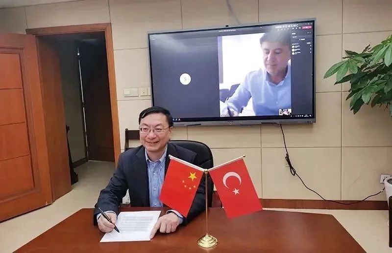 		冲刺四序度 | 获奖、签约、开工……斗争的程序，，，我们一直歇！_企业动态_优德88集团有限公司	