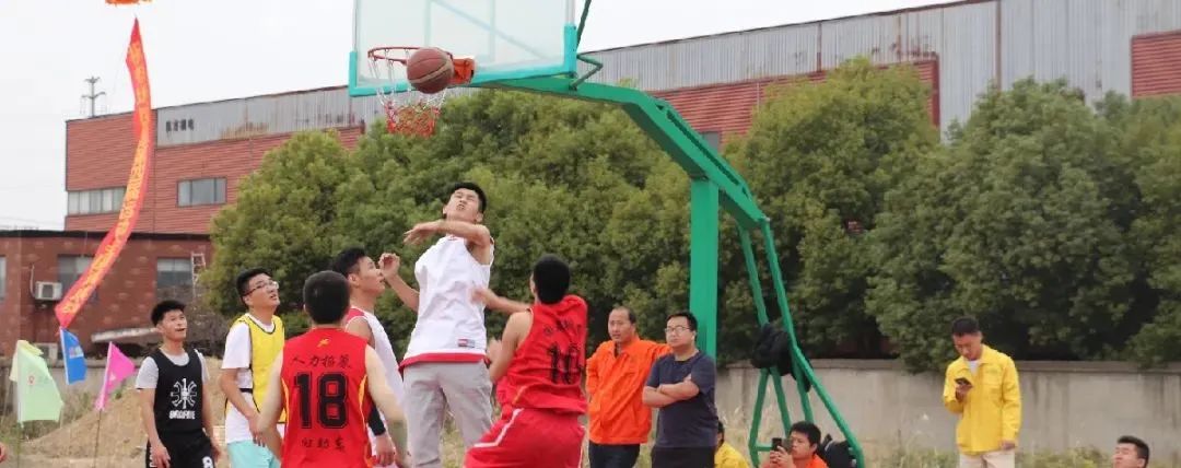 		冲刺四序度 | 这里不但有辛勤事情和累累硕果，，，，，尚有......._企业动态_优德88集团有限公司	