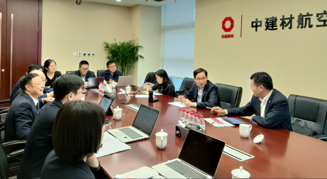 		周育先调研部分在沪企业_优德88要闻_优德88集团有限公司	