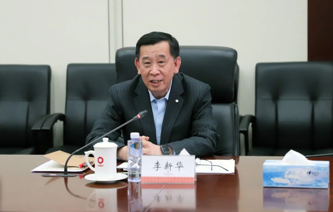 		李新华会见驻马店市委书记鲍常勇一行_优德88要闻_优德88集团有限公司	