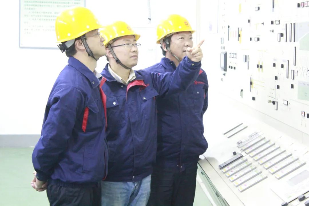 		最美建材人 |中复丽宝第杨凯：善于解决问题的“多面手”_人物_优德88集团有限公司	