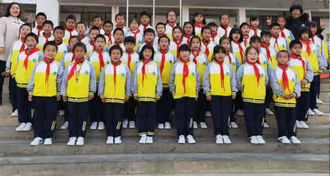 		冬日暖阳，，，，，，我们为云南昭通孩子们送去温暖_责任与文化_优德88集团有限公司	