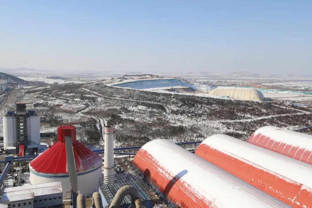 		雪花飘飘，，，，，，一起来浏览建材小同伴镜头下的漂亮雪景吧！_图片_优德88集团有限公司	