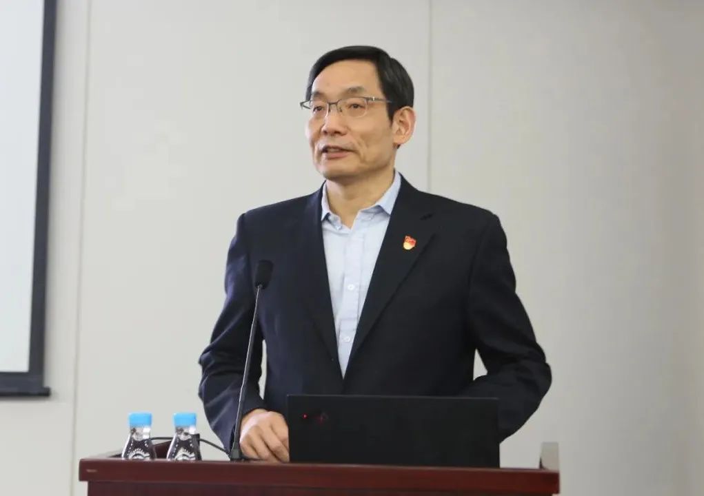 		新年首次党委中心组学习会学了啥②碳达峰、碳中和战略安排_优德88要闻_优德88集团有限公司	