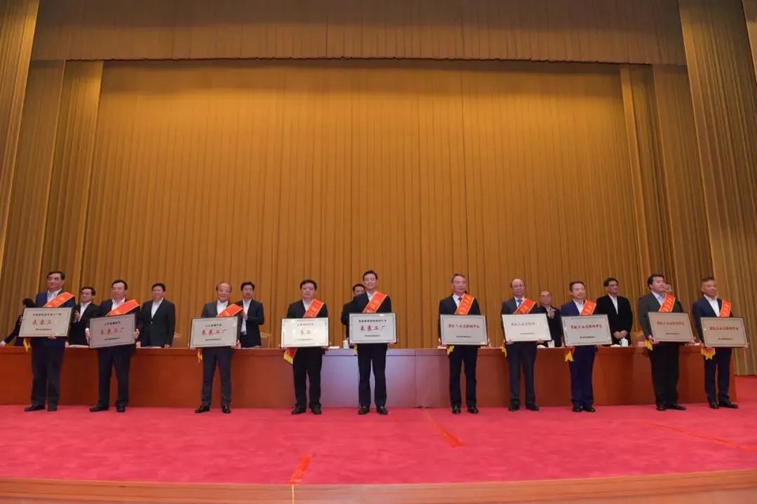 		开好局起好步 | 我们在战略相助、新质料、数字化、国际化等方面喜报频传！_市场绩效_优德88集团有限公司	