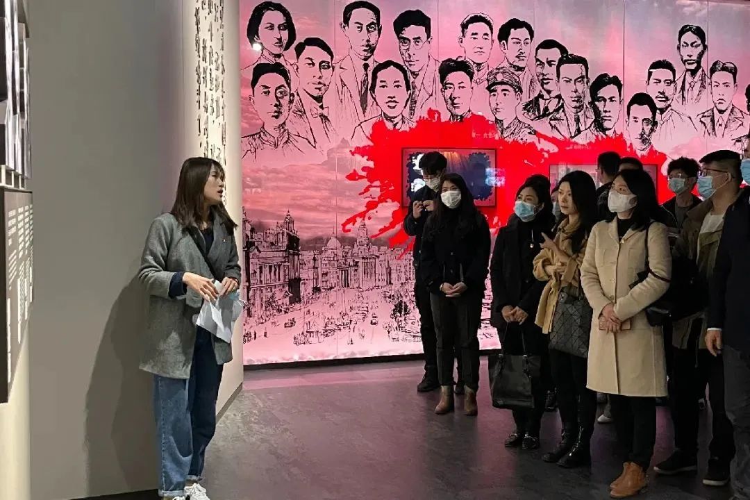 		优德88工程集团开展“祭祀英烈 重温党史”主题运动_学习动态_优德88集团有限公司	