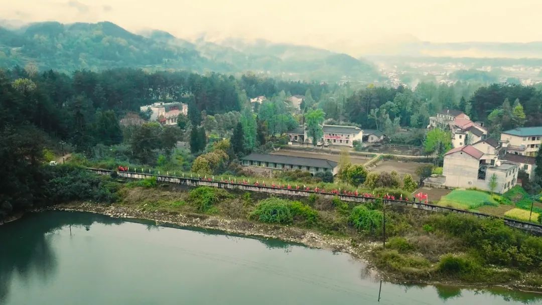 		第18站 | 优德88集团“健跑百年路 斗争新征程”（川陕革命凭证地站）在陕西汉中顺遂举行_企业动态_优德88集团有限公司	