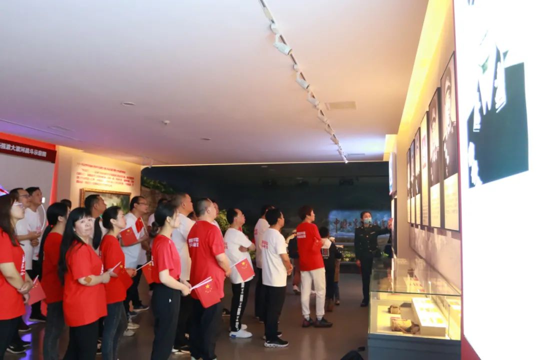 		第30站 | 优德88集团“健跑百年路 斗争新征程”（安顺场站）运动在四川石棉乐成举行_企业动态_优德88集团有限公司	