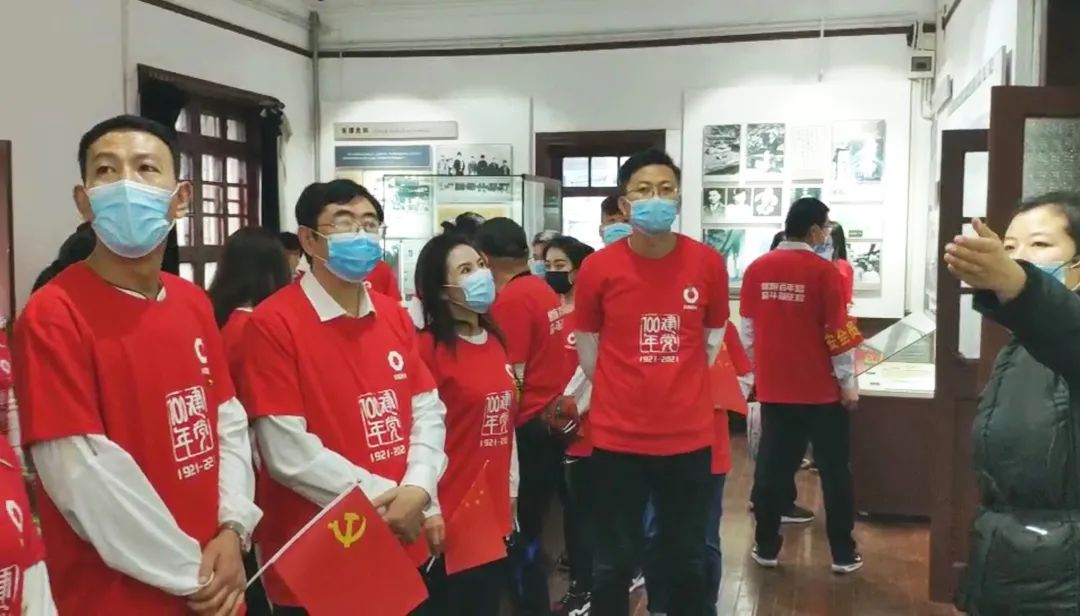 		第38站 | 优德88集团“健跑百年路 斗争新征程”（西安事情纪念馆站）运动在陕西西愉逸成举行_企业动态_优德88集团有限公司	