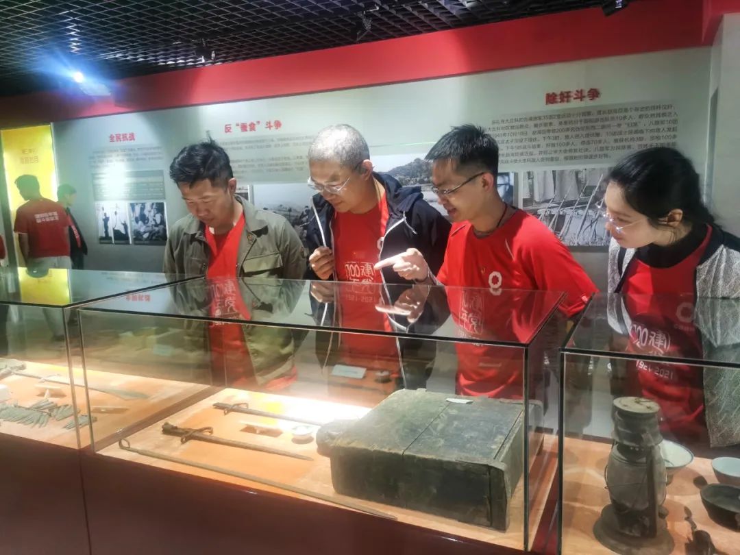		第44站 | 优德88集团“健跑百年路 斗争新征程”（平北红色第一村站）运动在北京乐成举行_企业动态_优德88集团有限公司	