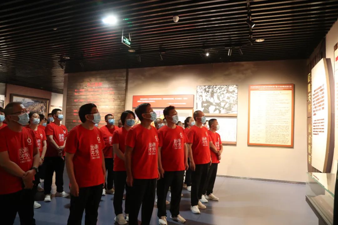 		第52站∣优德88集团“健跑百年路 斗争新征程”（地雷战纪念馆）运动在山东海阳乐成举行_企业动态_优德88集团有限公司	