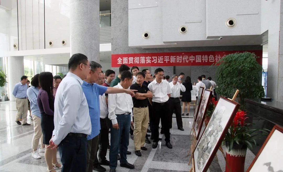 		办实事，，，解难题，，，增强职工群众的获得感、幸福感、清静感！_员工关爱_优德88集团有限公司	