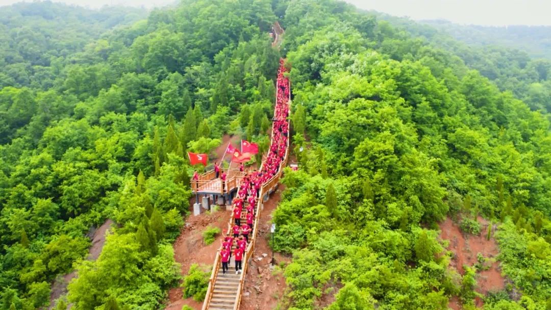 		第59站 | 优德88集团“健跑百年路 斗争新征程”（愚公移山精神发祥地站）运动在河南济源顺遂举行_企业动态_优德88集团有限公司	