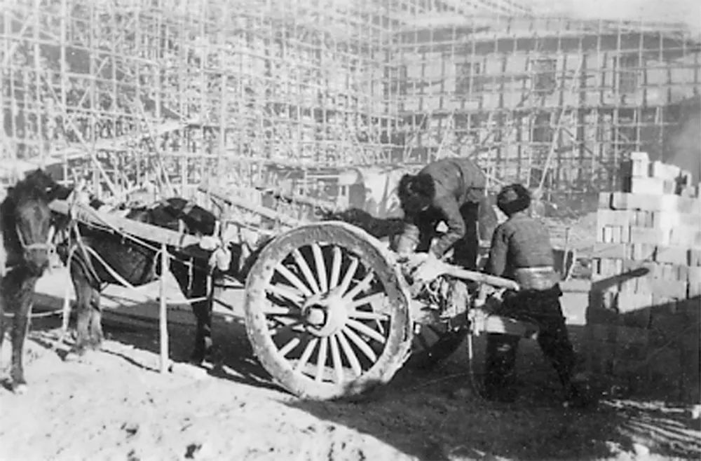		建党百年信物微纪录 | 祁连山水泥：传承不灭的敬业贡献精神_科技立异_优德88集团有限公司	
