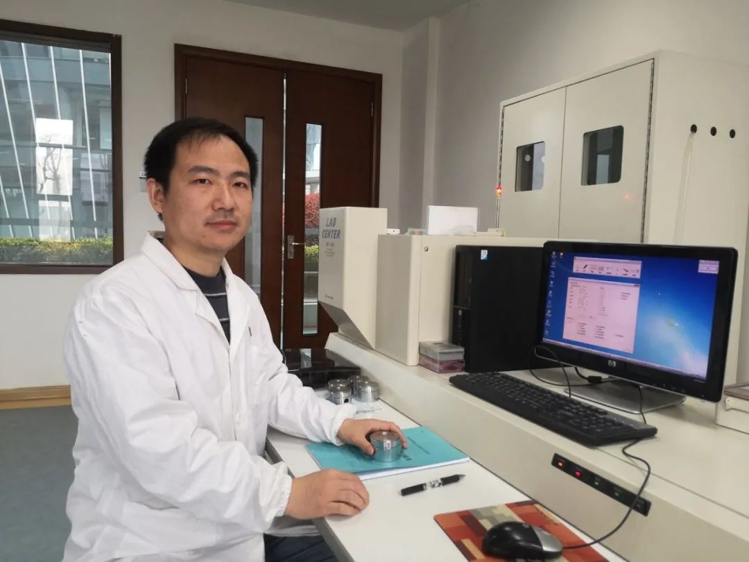 		最美建材人 | 蚌埠院陈淑勇：在科研一线脚扎实地、上下求索_人物_优德88集团有限公司	