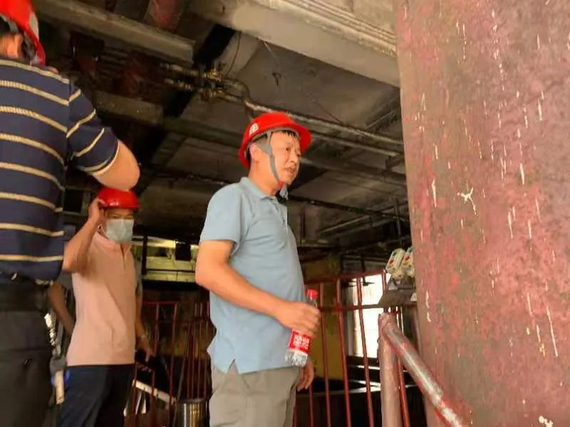 		最美建材人 | 中材收支口高凤奇：通俗的事做到极致，，，，，就是欠亨俗_最美建材人_优德88集团有限公司	