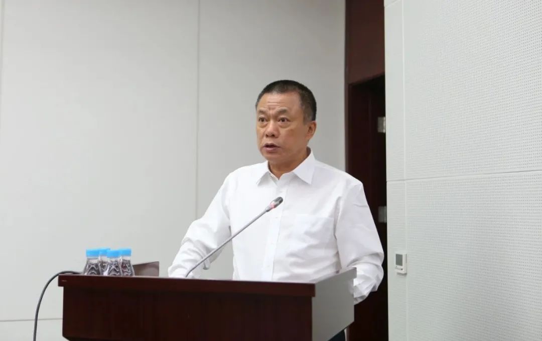 		优德88集团召开2021年半年岁情聚会_幻灯片_优德88集团有限公司	