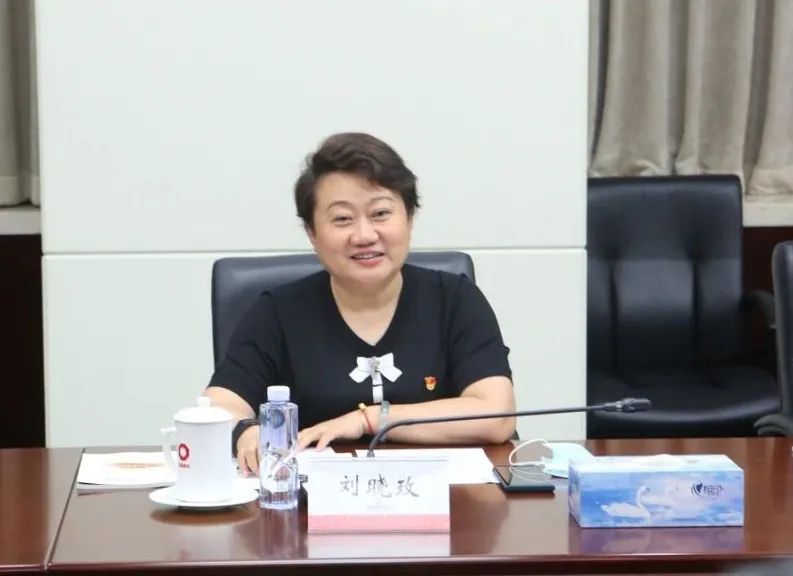 		国资委建材离退休干部局到优德88集团开展主题党日运动_幻灯片_优德88集团有限公司	