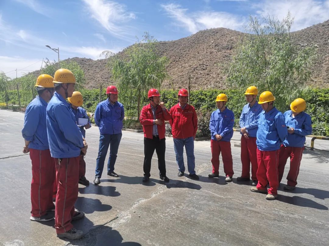 		办实事 暖人心 | 宁夏建材：专心用情解决好员工用餐问题_办实事暖人心_优德88集团有限公司	