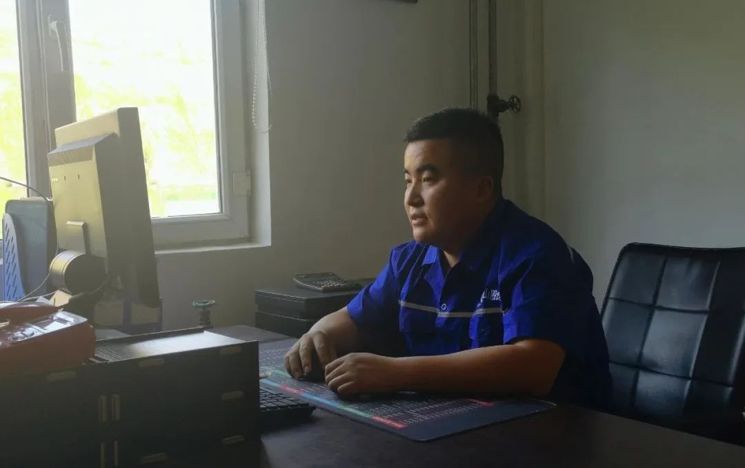 		最美建材人 | 天山水泥李江涛：用阳光起劲的心态面临生涯与事情_最美建材人_优德88集团有限公司	