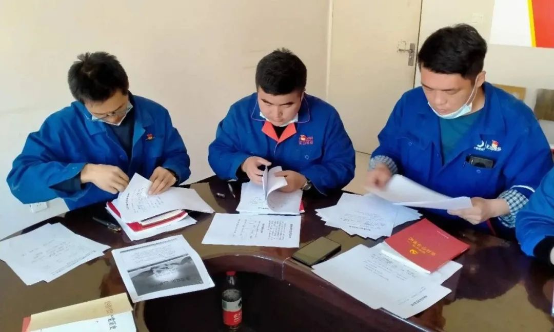		最美建材人 | 天山水泥李江涛：用阳光起劲的心态面临生涯与事情_最美建材人_优德88集团有限公司	