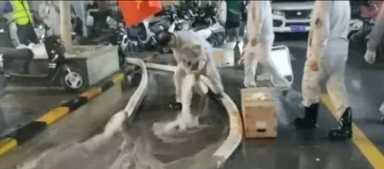 		彰显央企继续 | 我们防疫战疫、驰援捐赠、灾区重修一直歇！_图片_优德88集团有限公司	