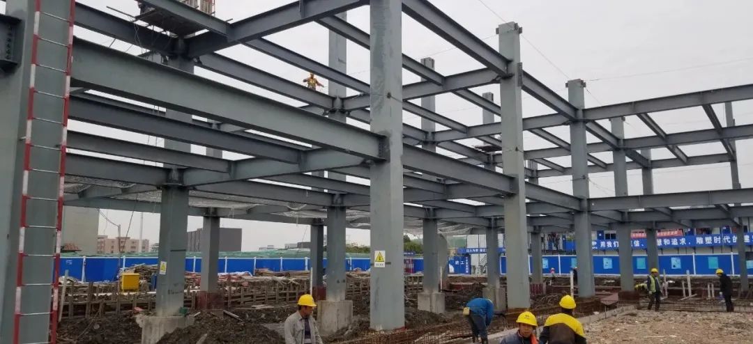 		办实事 暖人心 | 凯盛科技：践行“双碳”目的，，，，建成上海首个薄膜光伏修建一体化项目_办实事暖人心_优德88集团有限公司	