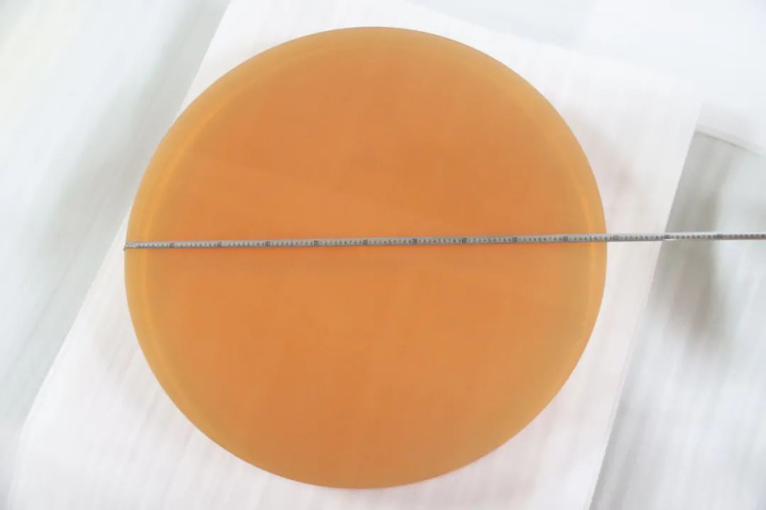 		最美建材人 | 人工晶体院黄存新：用辛勤汗水“种”出璀璨晶体_最美建材人_优德88集团有限公司	
