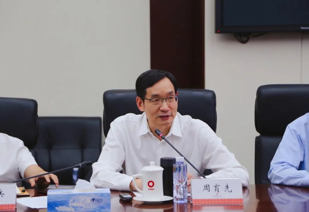		住房和城乡建设部总工程师李如生一行到优德88集团调研指导_企业动态_优德88集团有限公司	