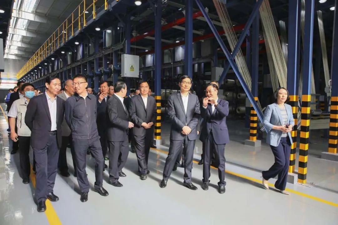		我国首个万吨碳纤维生产基地在西宁降生！登上央视新闻联播快讯！_幻灯片_优德88集团有限公司	