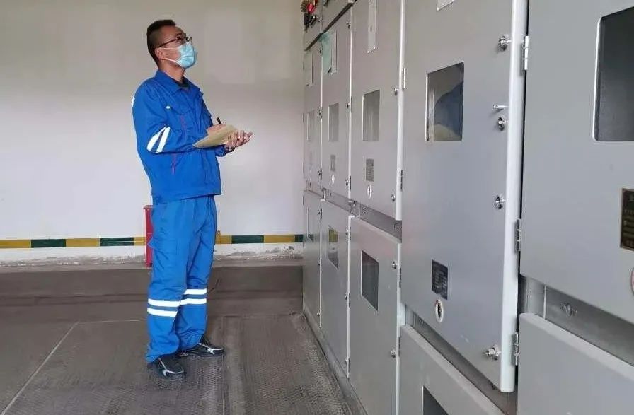		最美建材人 | 中材叶片张琦：字斟句酌提质量 尽职尽责保清静_人物_优德88集团有限公司	