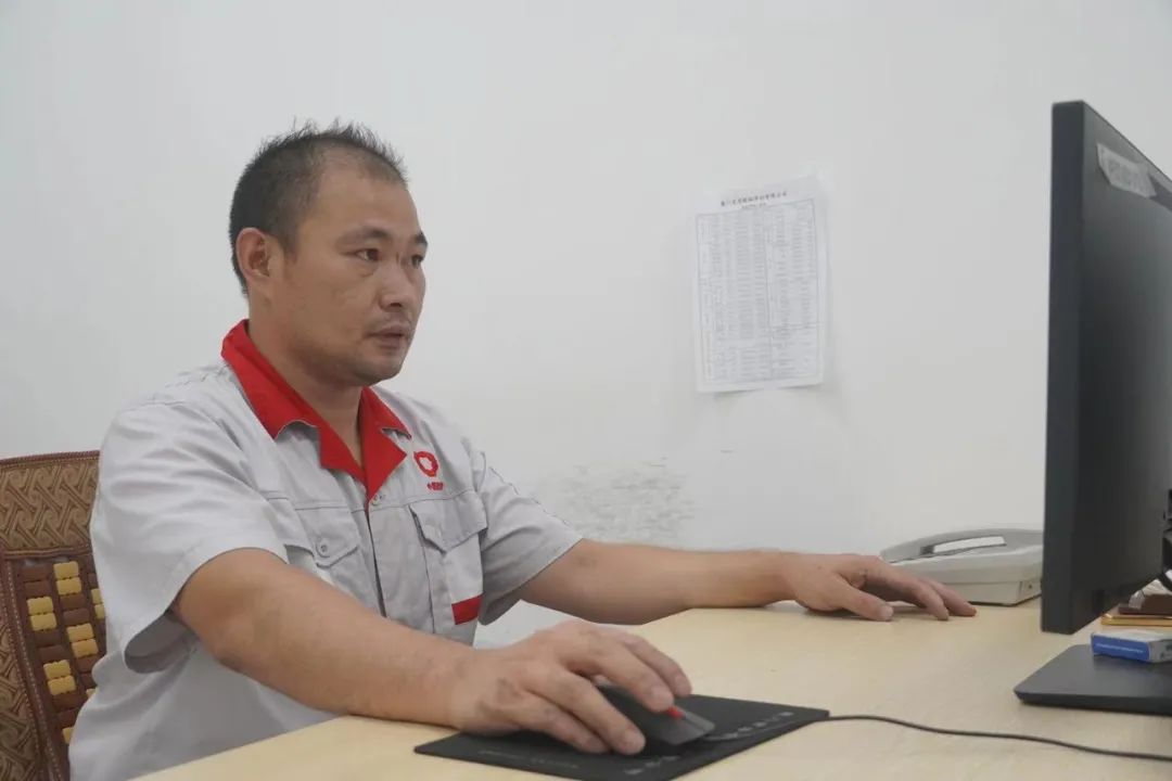		最美建材人 | 厦门标准砂邹春晔：只有公司有了生长，，，小我私家才有生长_人物_优德88集团有限公司	