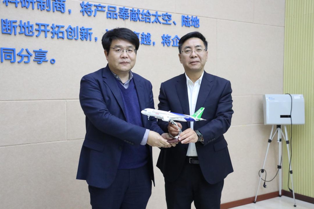 		最美建材人 | 哈玻院侯涤洋：永不止步的科研领武士_人物_优德88集团有限公司	