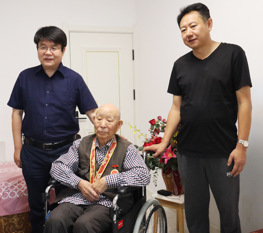 		最美建材人 | 哈玻院侯涤洋：永不止步的科研领武士_人物_优德88集团有限公司	