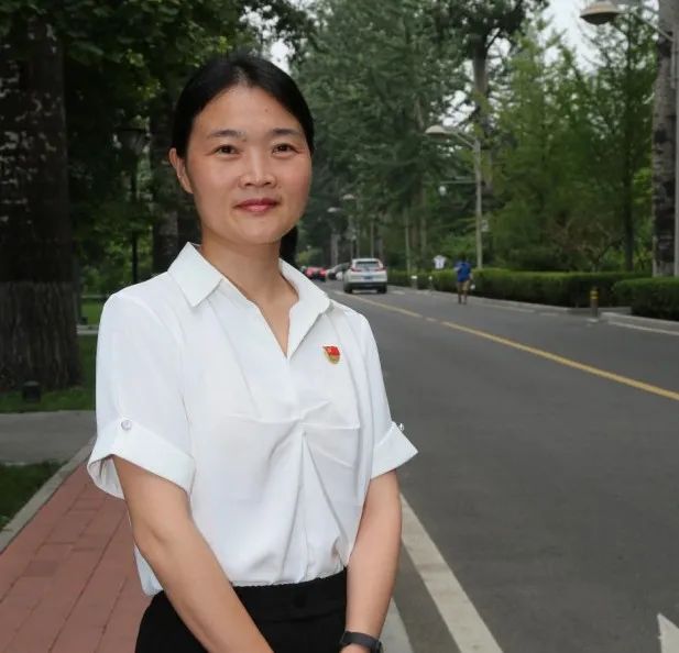 		最美建材人 | 淮海中联陈元元：巾帼不让须眉_人物_优德88集团有限公司	
