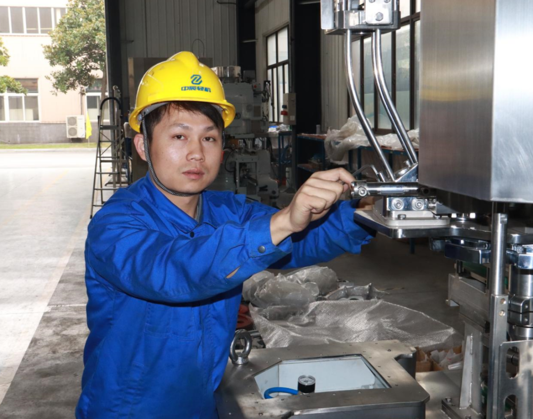 		最美建材人 | 中辰轻机李海兵：专心追求极致的“匠人”_人物_优德88集团有限公司	